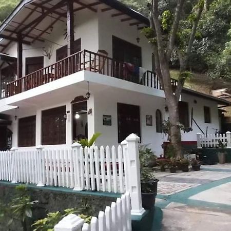 Villa25 Homestay Free Pick Up From The Centre Kandy Exterior foto