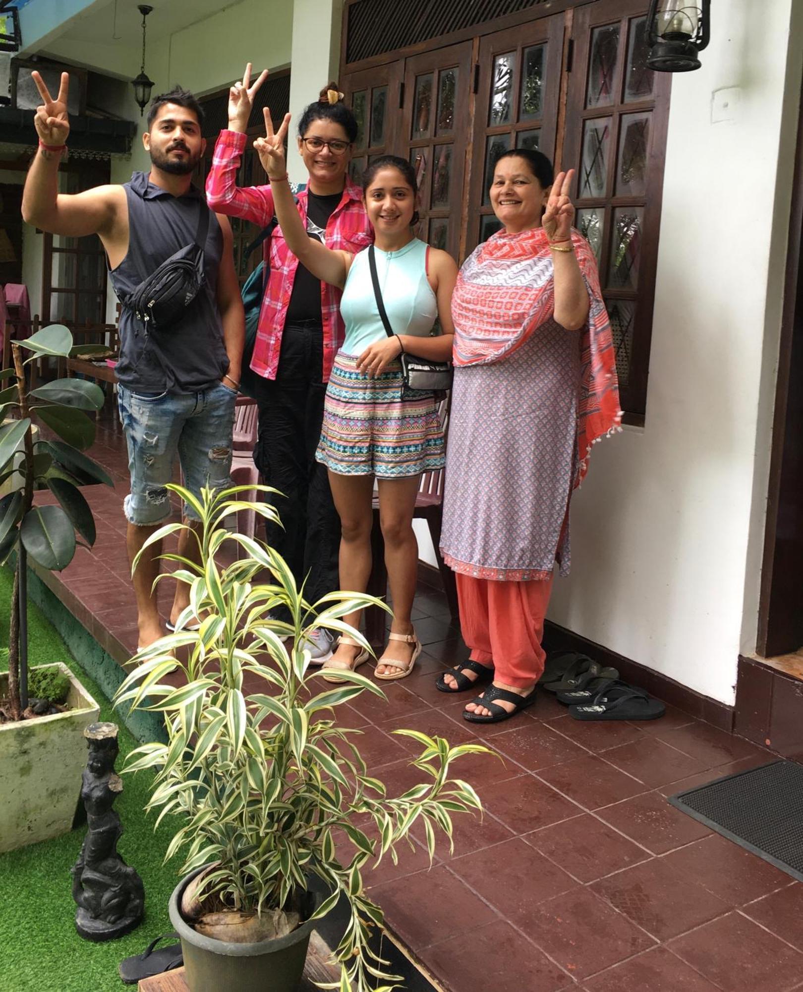 Villa25 Homestay Free Pick Up From The Centre Kandy Exterior foto